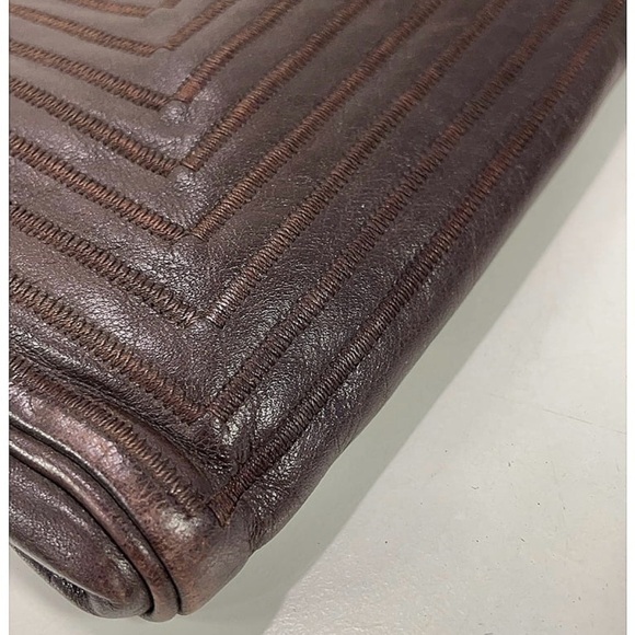 Fendi Vintage Crossbody Leather Bag - Picture 12 of 13